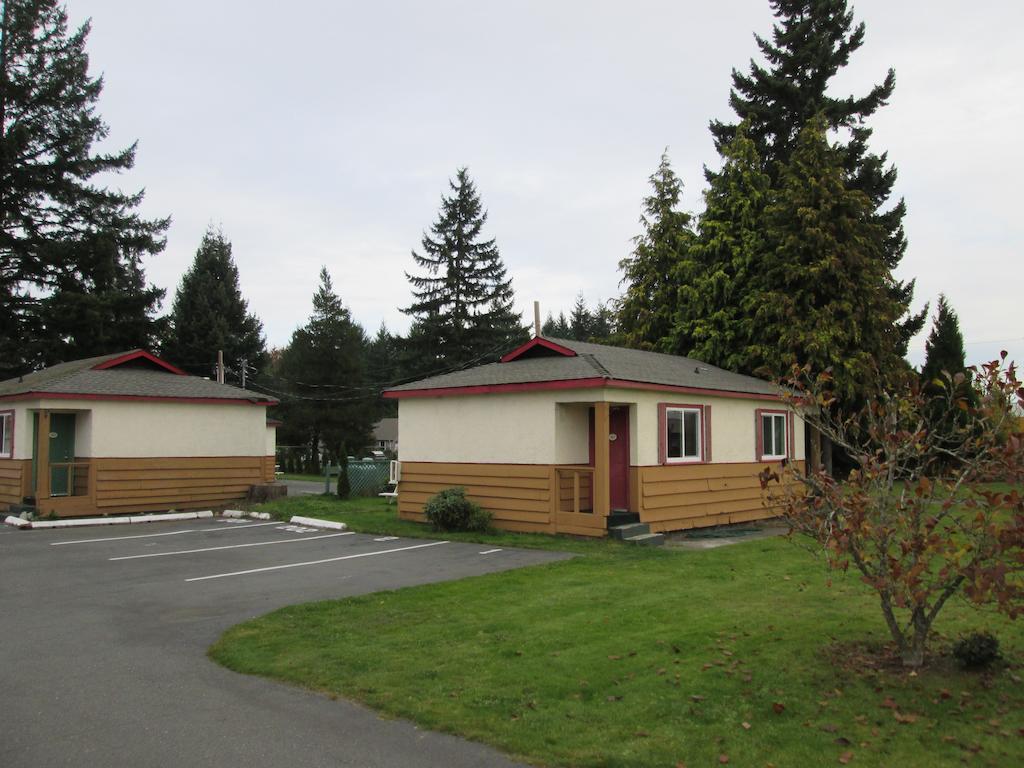 Skylite Motel Parksville Exterior foto