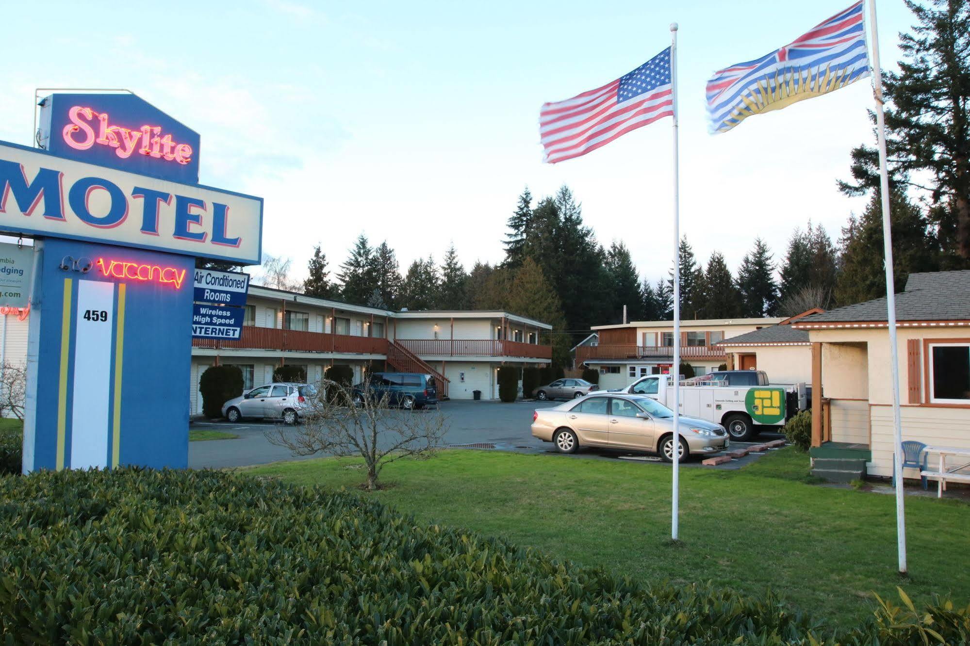 Skylite Motel Parksville Exterior foto