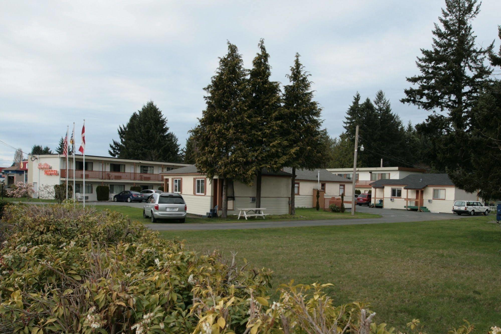 Skylite Motel Parksville Exterior foto